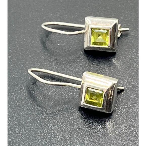 Sterling Silver Designer Square Bezel Set Peridot Dangle Drop Wire Earring - Picture 1 of 10